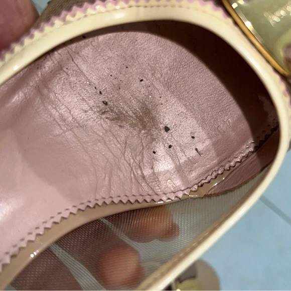 Salvatore Ferragamo Nude Patent Leather and Mesh Vera Bow Block Heels Size 10 US - Picture 10 of 10